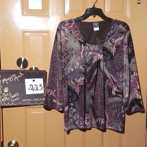 🐣Purple and Black swirls blouse